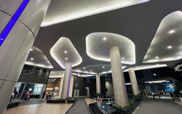Robertson BY Shahjalal Suites - photo 2