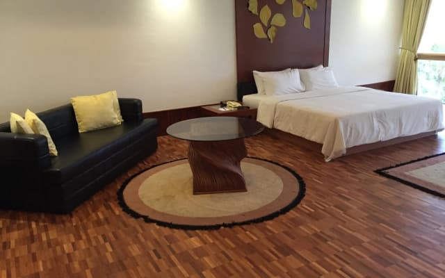 Austin Heights Golf and Hotel Resort - photo 3