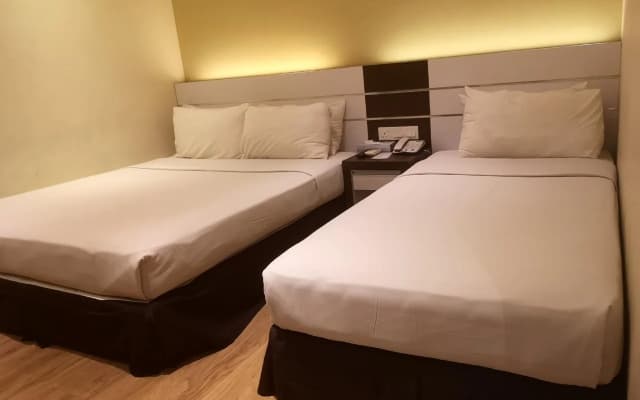 The V Hotel - photo 3