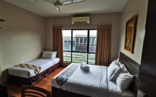 Goodhope Hotel Shah Alam - photo 3