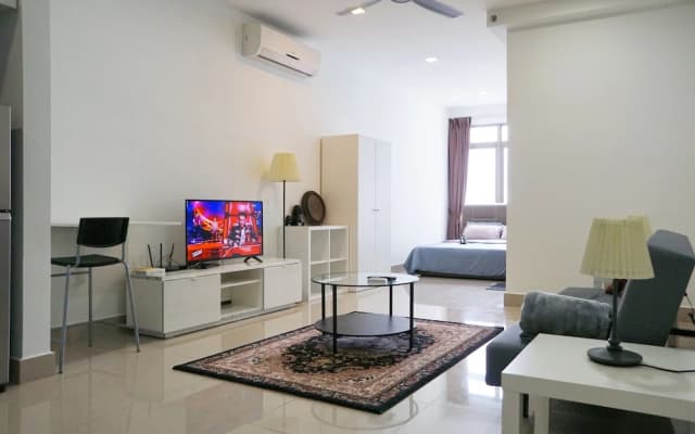 Shaftsbury Residences by Superhost - photo 5