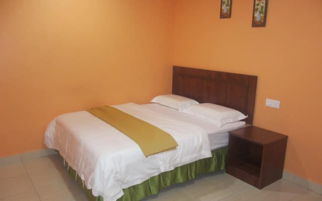 Hill Times Inn Hotel - photo 3