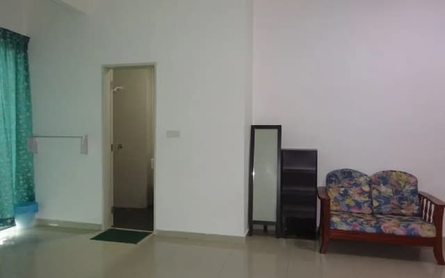 Salam Homestay d'Sendayan - photo 4