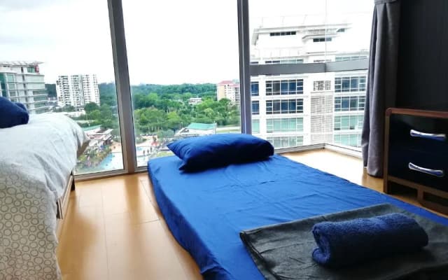 Ara Damansara Oasis Residence, Specious Home 4-8pax, 8min Subang Airport, 10min Sunway - photo 2