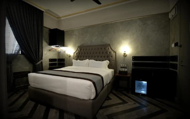 1969 Business Suites @ Ipoh Garden - photo 2