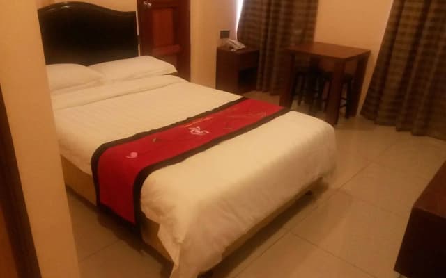 Tomato Hotel Langkawi - photo 5