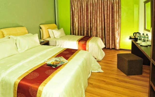 Hotel Zamburger Grand City - photo 4
