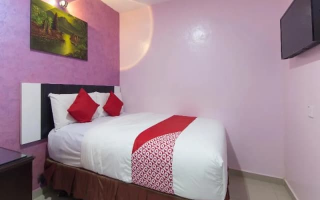 Hotel Sunsurya - photo 4