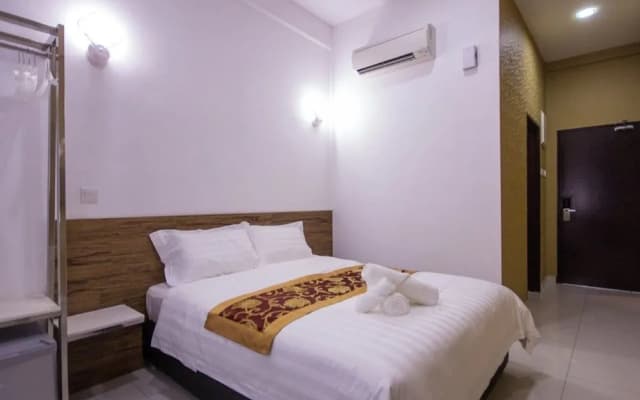 Atta Hotel Jelutong - photo 5