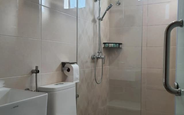 T Square Hotel - photo 4