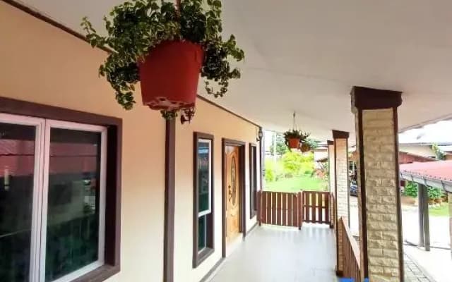 Haji Hassan Guest House - photo 2