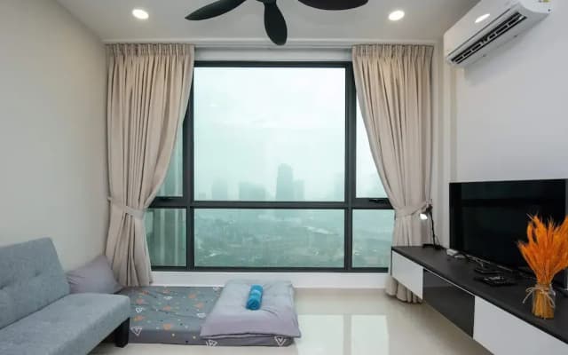 2BR Dual Key SKS Pav Ciq, JB Sentral, Free Parking - photo 2