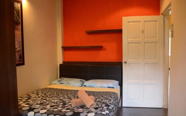 Gerard's Place Roomstay - photo 3