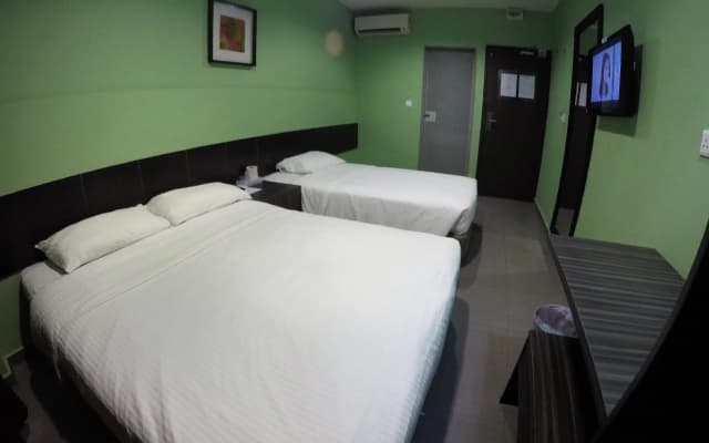 Hotel Bestari Prima - photo 3