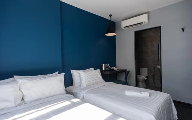 Chariton Hotel Bagan - photo 2