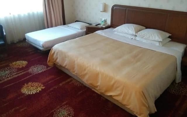 Sabah Hotel Sandakan - photo 5