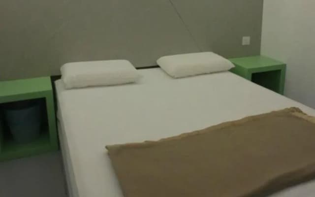 Warm Blanket Hotel - Hostel - photo 3