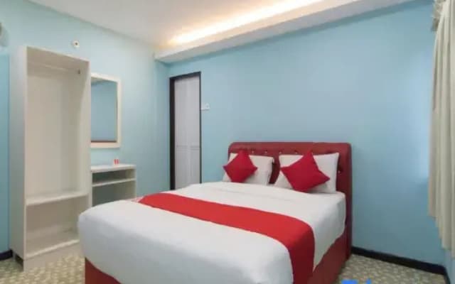 Star Hotel - photo 2