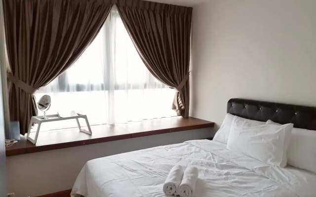 Homerent by Countrygarden Danga Bay - photo 5