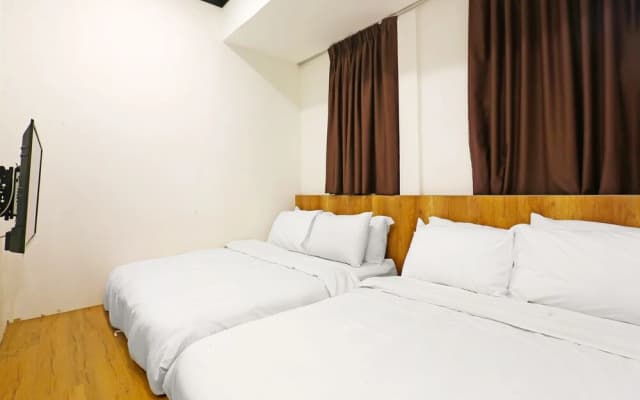 OYO 90592 Leisure Lodge - photo 2
