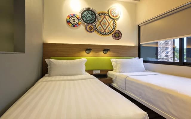 TOOJOU Kota Kinabalu - Hostel - photo 4