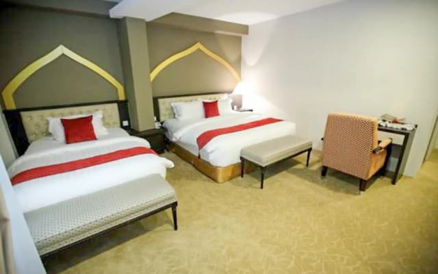 Al Khatiri Hotel - photo 4