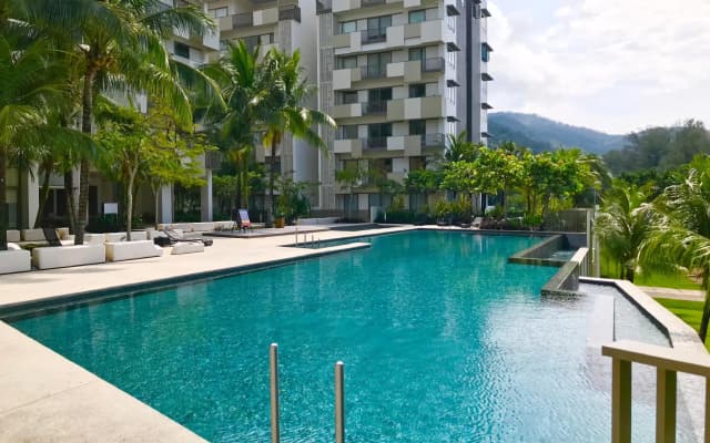 By The Beach - Luxury 2 Bedrooms Family Suite - photo 5