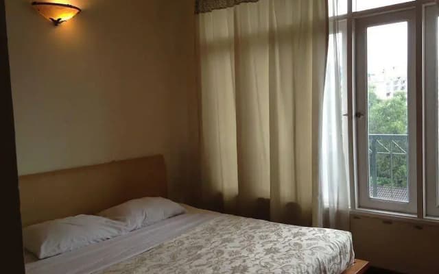 Designer Suite Apartment - photo 5