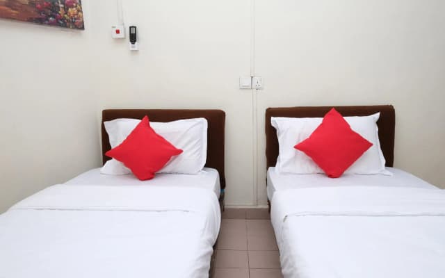 Hotel Kenangan - photo 3