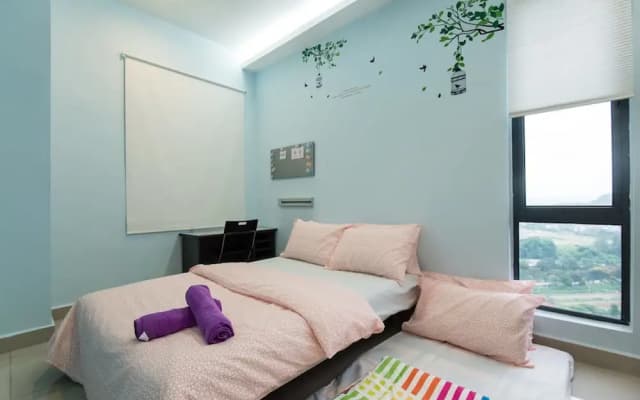 Univ 360 Place by SYNC - photo 2