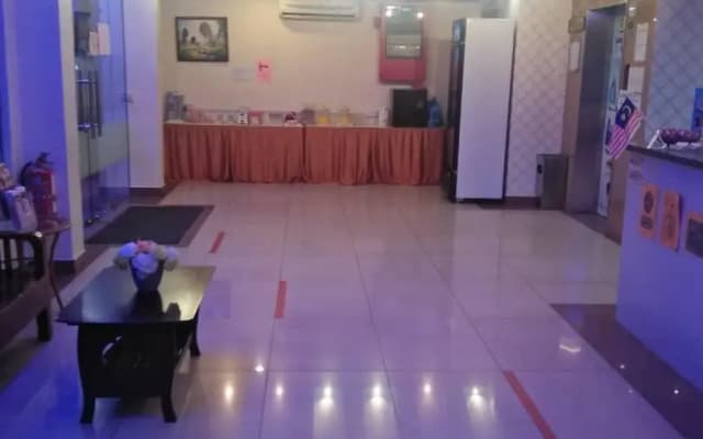 Hotel Sri Sutra PJ 222 - photo 2
