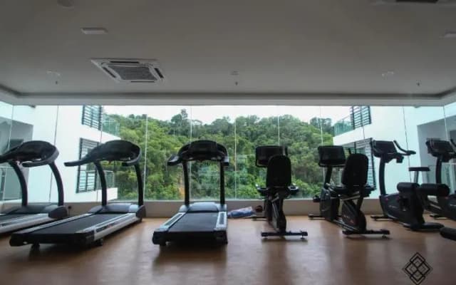 Studio Room Aeropod Near Airport,KK City,Tg Aru Beach for 4 pax - photo 2