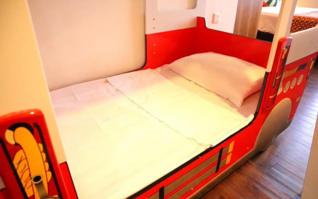 Armenian Street Heritage Hotel - photo 5