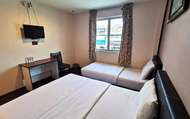 98 Hotel - photo 5