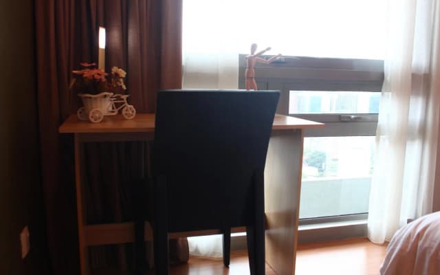 LTS Homestay at Swiss Garden Residence - photo 4