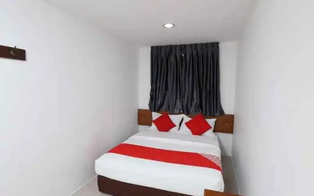 Eg Hotel Jj - photo 2