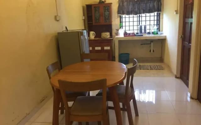 trisya homestay - photo 2