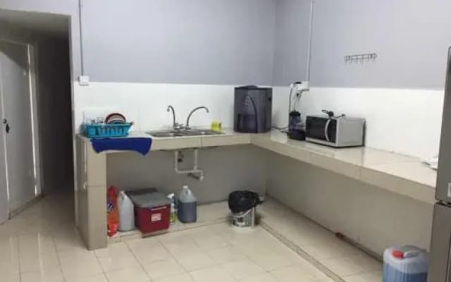 Cw Guest House 18Pax - photo 5