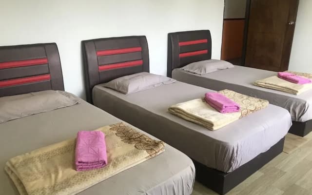 OYO 89781 Hotel Medina 2 - photo 5