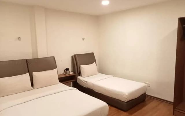 OYO 960 I Harmony Hotel - photo 5