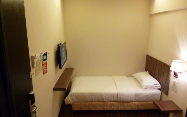 9 Square Hotel - Bangi - photo 3