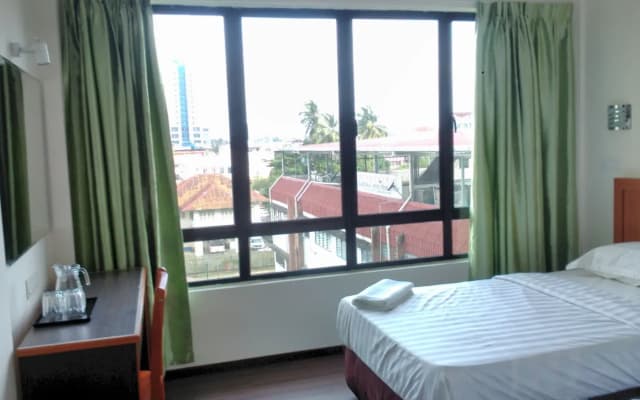 101 Hotel Miri - photo 4