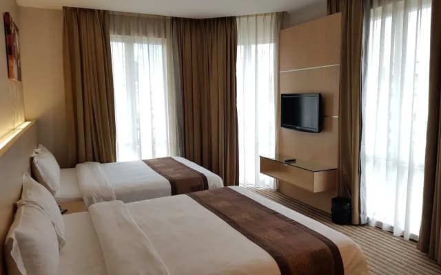 DeHome Boutique Hotel - photo 5