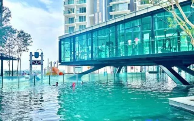 The Shore Kids Wonderland I Family 10Pax I Kids Friendly I JonkerSt - photo 2