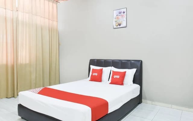 OYO 91052 Hotel Kenangan - photo 4
