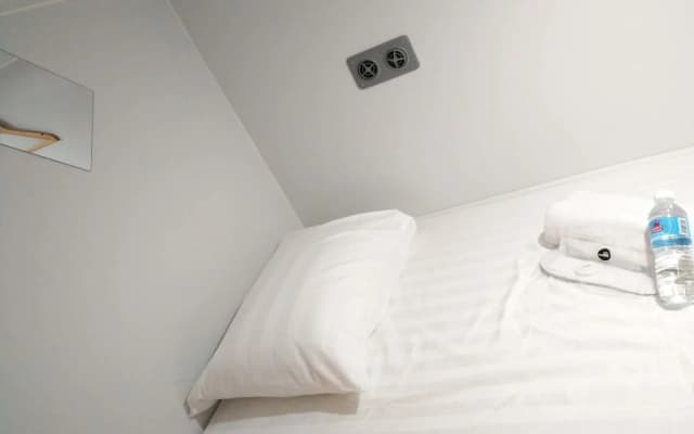 Tripod Hotel - Hostel - photo 4