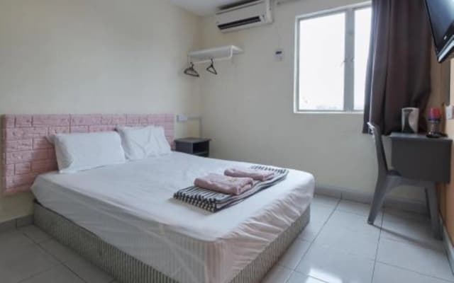 Putra Kajang Star Hotel - photo 4