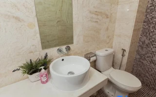 GeorgeTown 6BR 25Pax Swimming Pool Bungalow w/ BBQ - photo 2