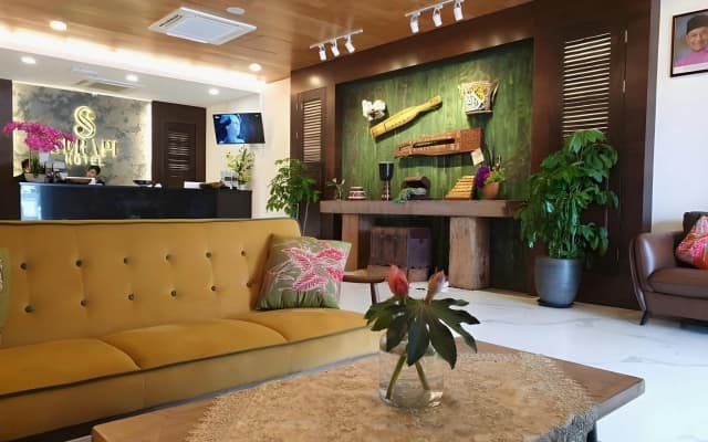 Serapi Hotel - photo 2