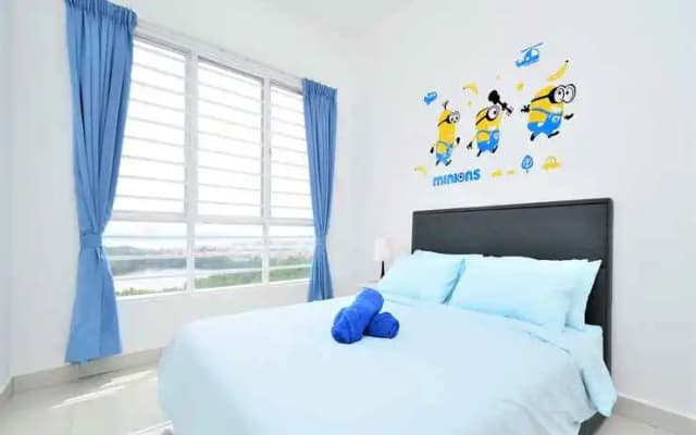 Minions Homestay_Near KLIA_WIFI + TV Box - photo 2